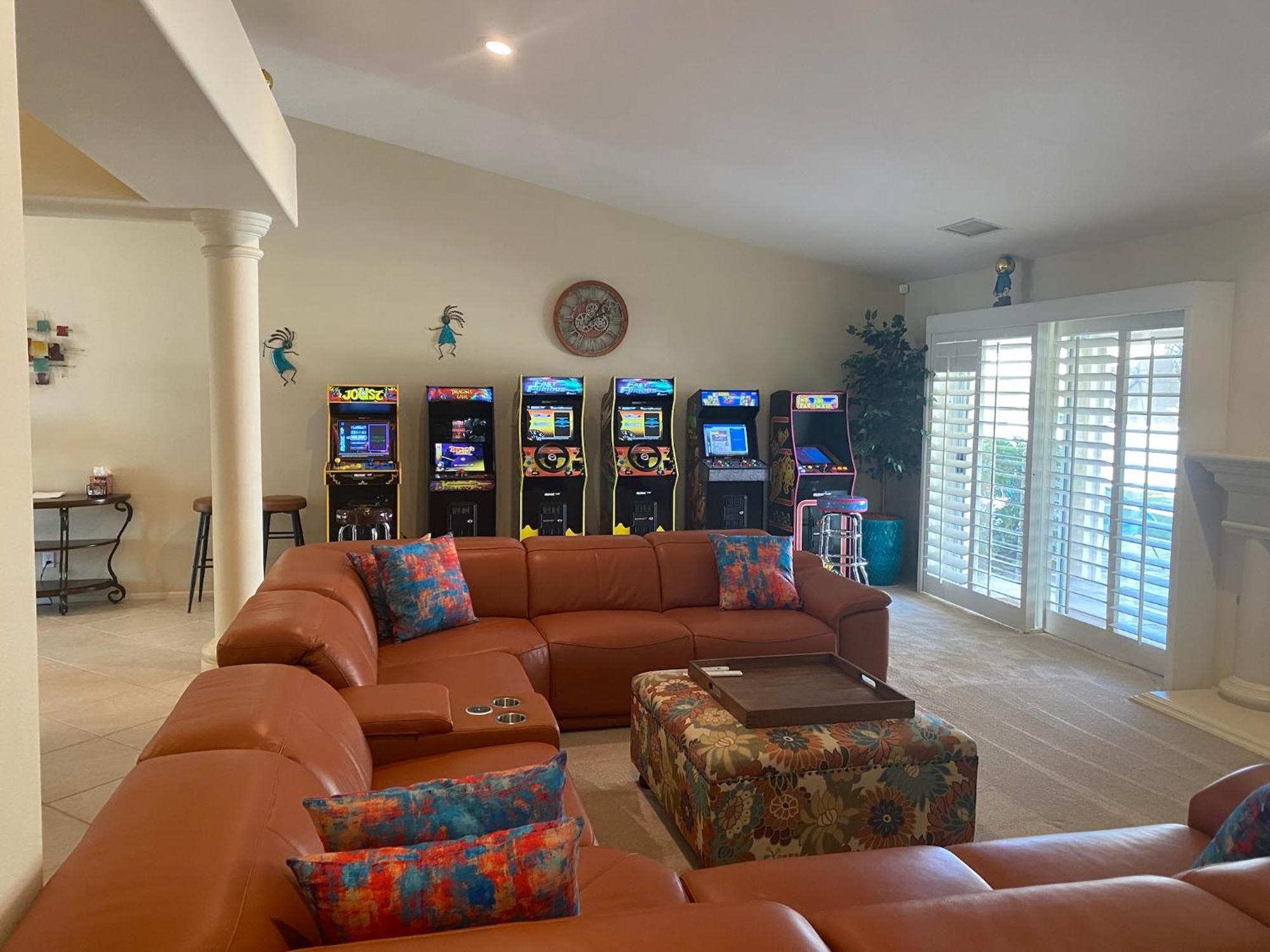 Coachella Chill: Luxury 4Br/4King Paradise Retreat Indio Luaran gambar
